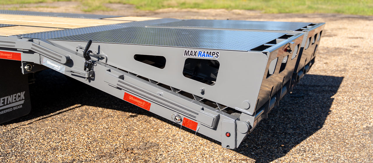 FMAX310 Gooseneck Trailer with Max Ramps