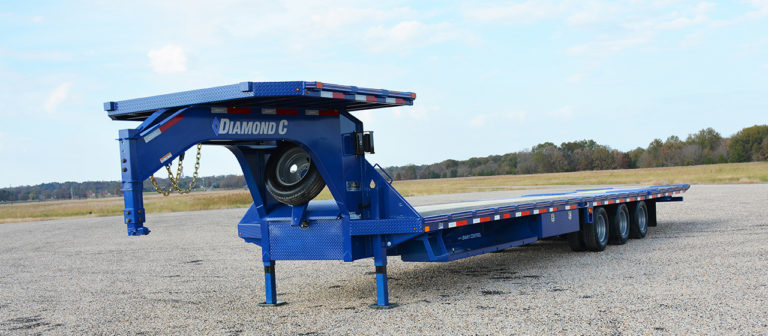 The Ultimate Gooseneck Trailer Buyer's Guide - Diamond C Trailers