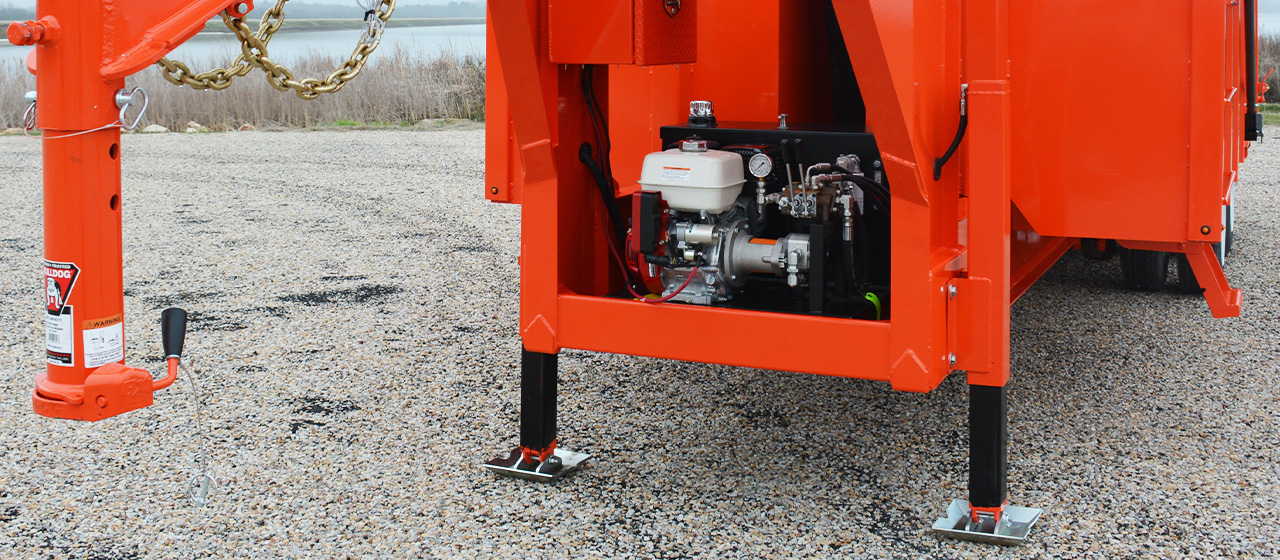 Hydraulic Jacks - Diamond C Trailers